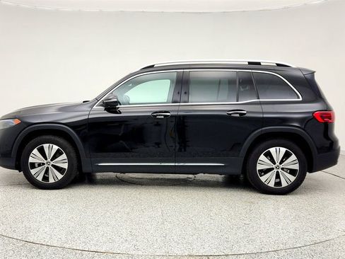 Used 2024 Mercedes-Benz EQB 300 4MATIC image 8