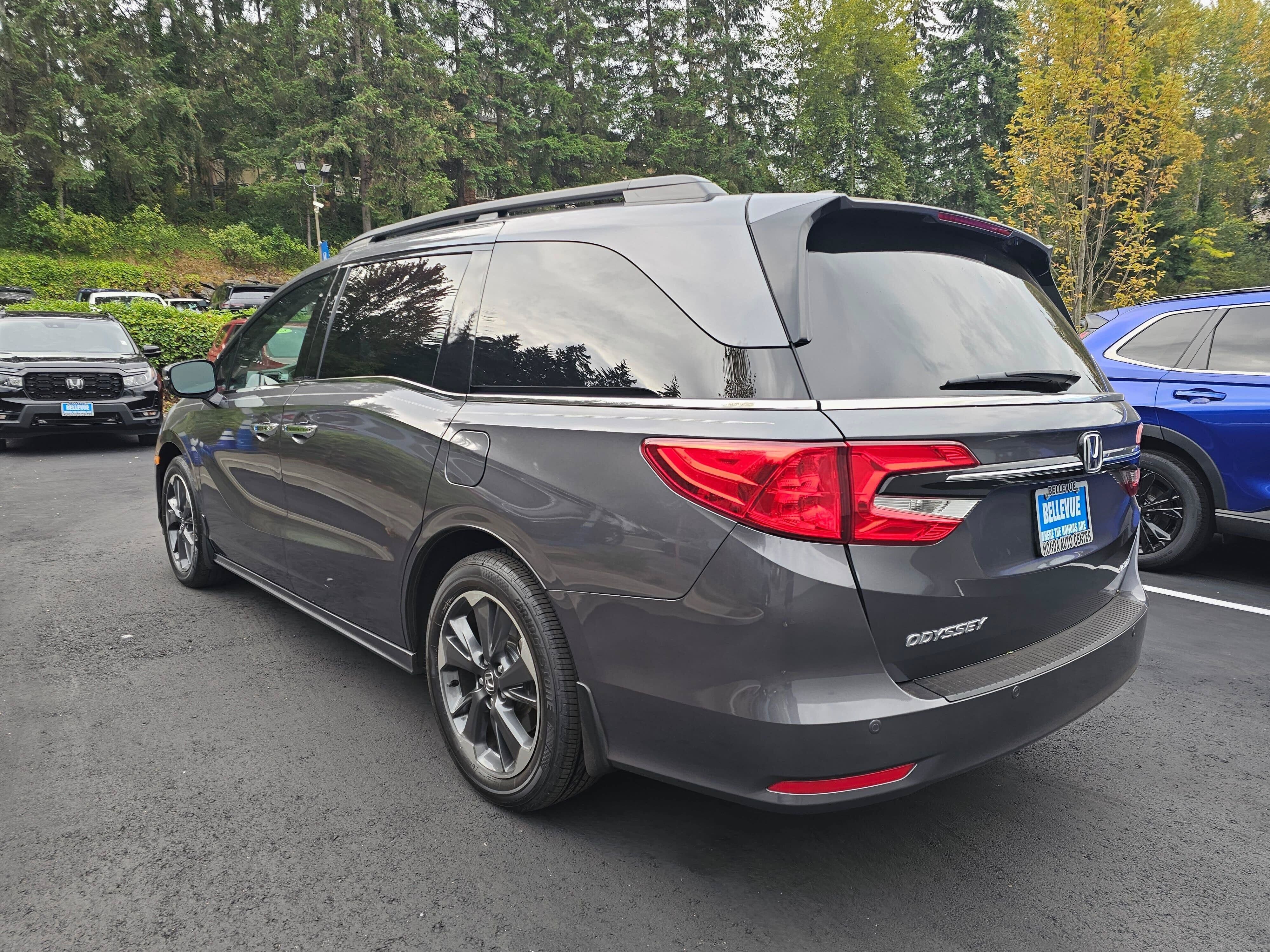 Certified 2023 Honda Odyssey Elite image 5