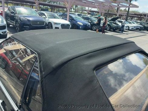 Used 1993 Cadillac Allante image 13