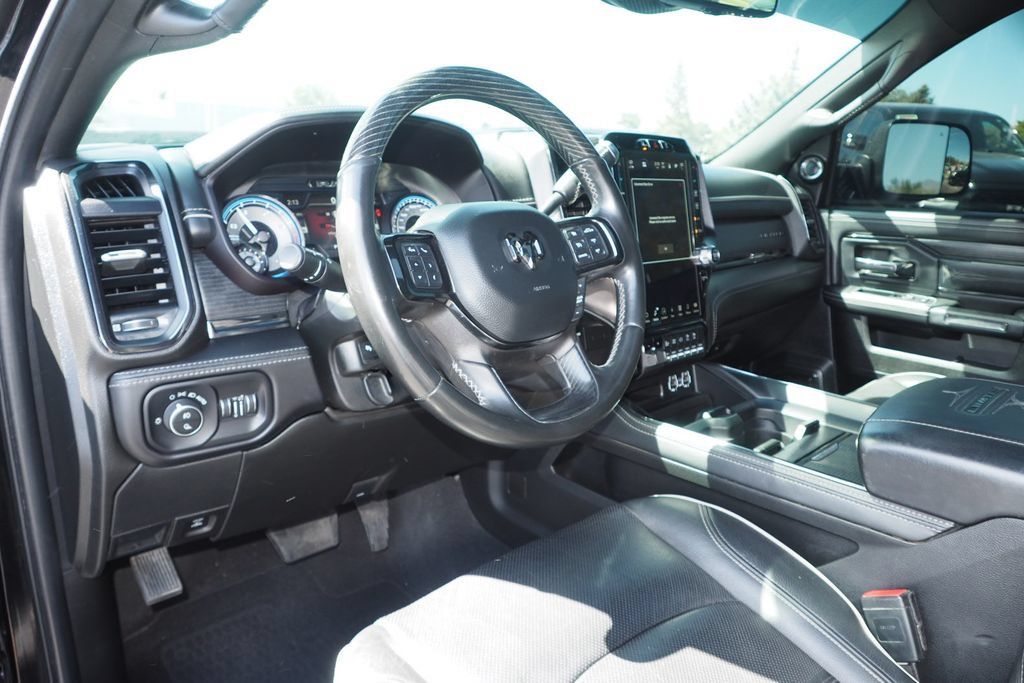 Used 2022 RAM 2500 Limited AWD/4WD image 12