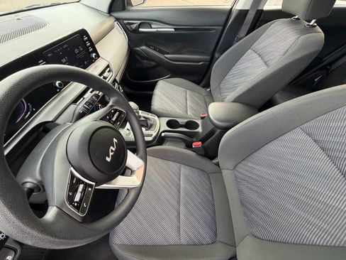Certified 2026 Kia Seltos LX FWD image 15