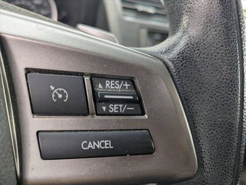 Used 2014 Subaru Crosstrek 2.0i Premium AWD/4WD image 11