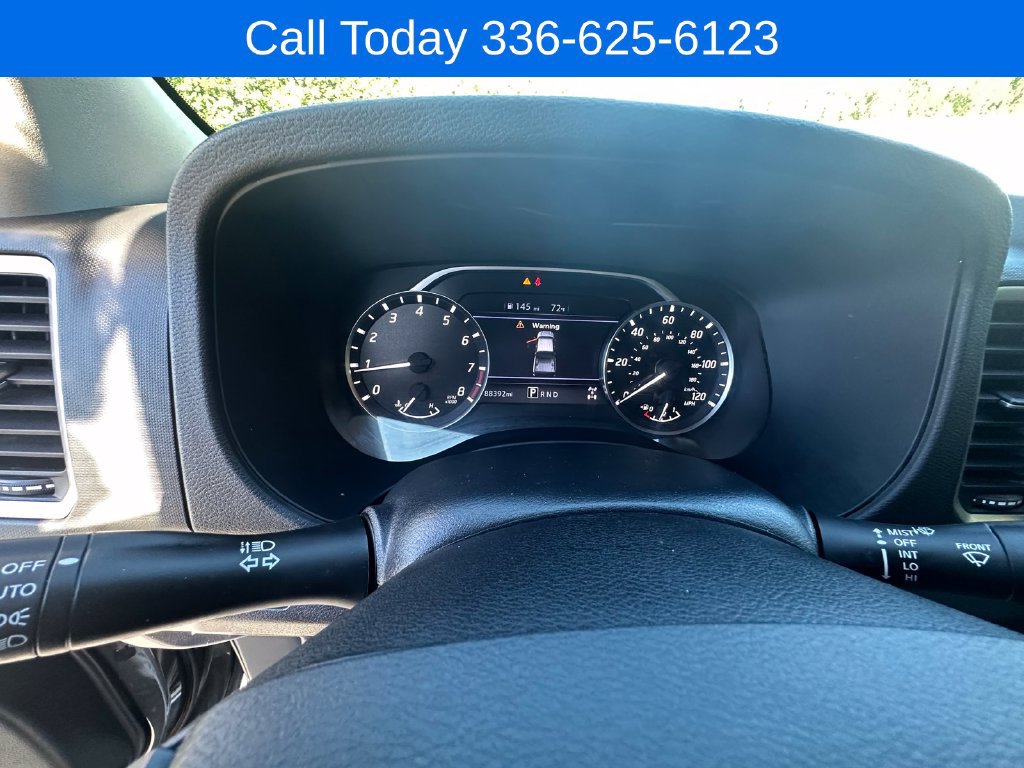 Used 2022 Nissan Frontier SV AWD/4WD image 15
