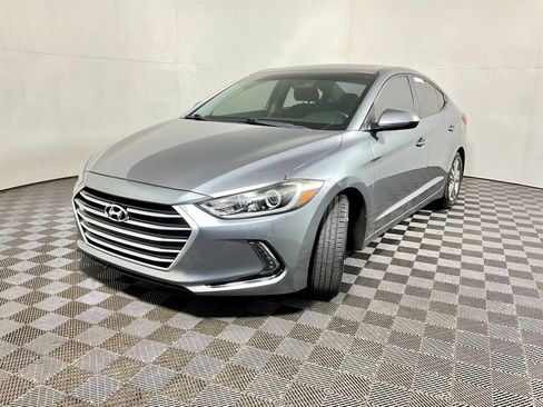 Used 2017 Hyundai Elantra Value Edition FWD image 2