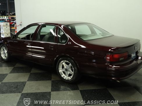 Used 1996 Chevrolet Impala SS RWD image 7
