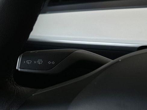 Used 2022 Tesla Model 3 image 31