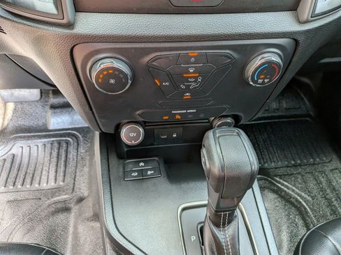 Used 2021 Ford Ranger XL image 15