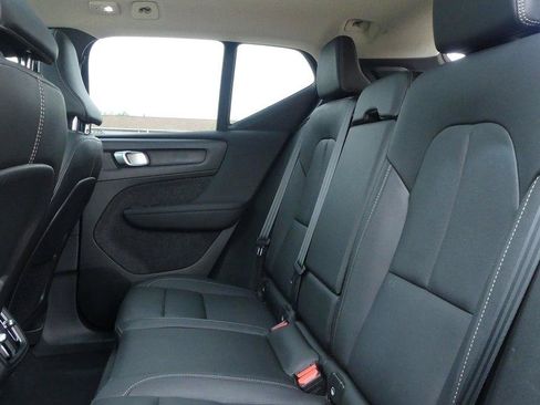 Used 2024 Volvo XC40 B5 Plus AWD/4WD image 35