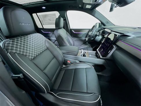 New 2026 GMC Acadia Denali image 23