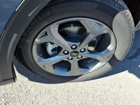 New 2026 Ford Escape ST-Line w/ Tech Pack #1 image 17