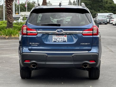 Used 2022 Subaru Ascent Premium w/ Convenience Package AWD/4WD image 4