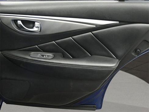 Used 2019 INFINITI Q50 Signature Edition image 15