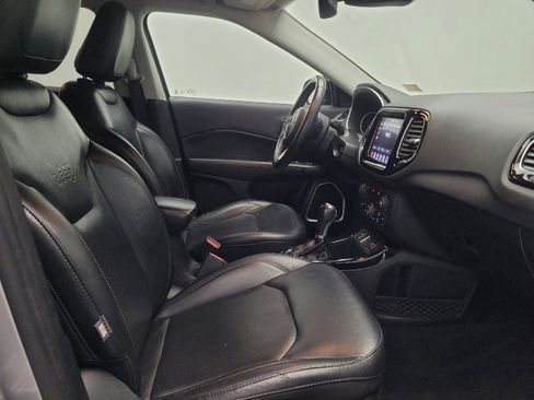 Used 2019 Jeep Compass Limited FWD image 21