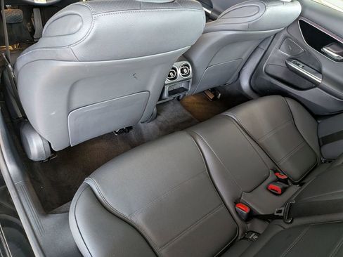 Used 2025 Mercedes-Benz C 300 Sedan image 22