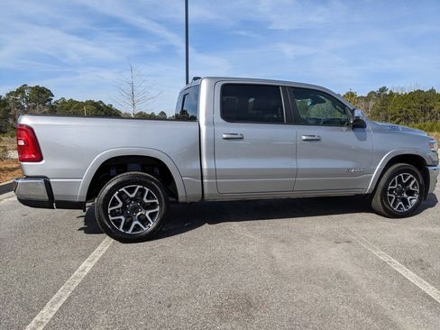 Used 2025 RAM 1500 Laramie image 23