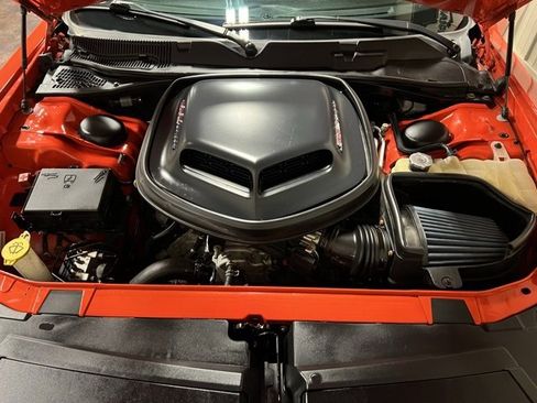 Used 2016 Dodge Challenger R/T Scat Pack image 42