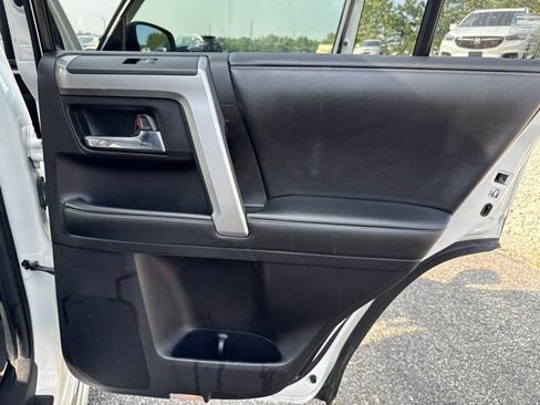 Used 2014 Toyota 4Runner Limited AWD/4WD image 22