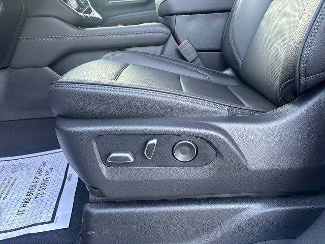 New 2026 GMC Yukon Denali AWD/4WD image 13