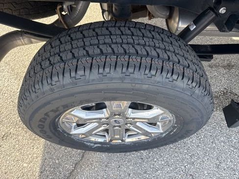 Used 2023 Ford F150 Lariat AWD/4WD image 20