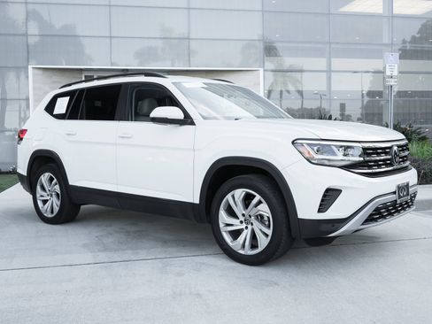 Used 2023 Volkswagen Atlas SE AWD/4WD image 5