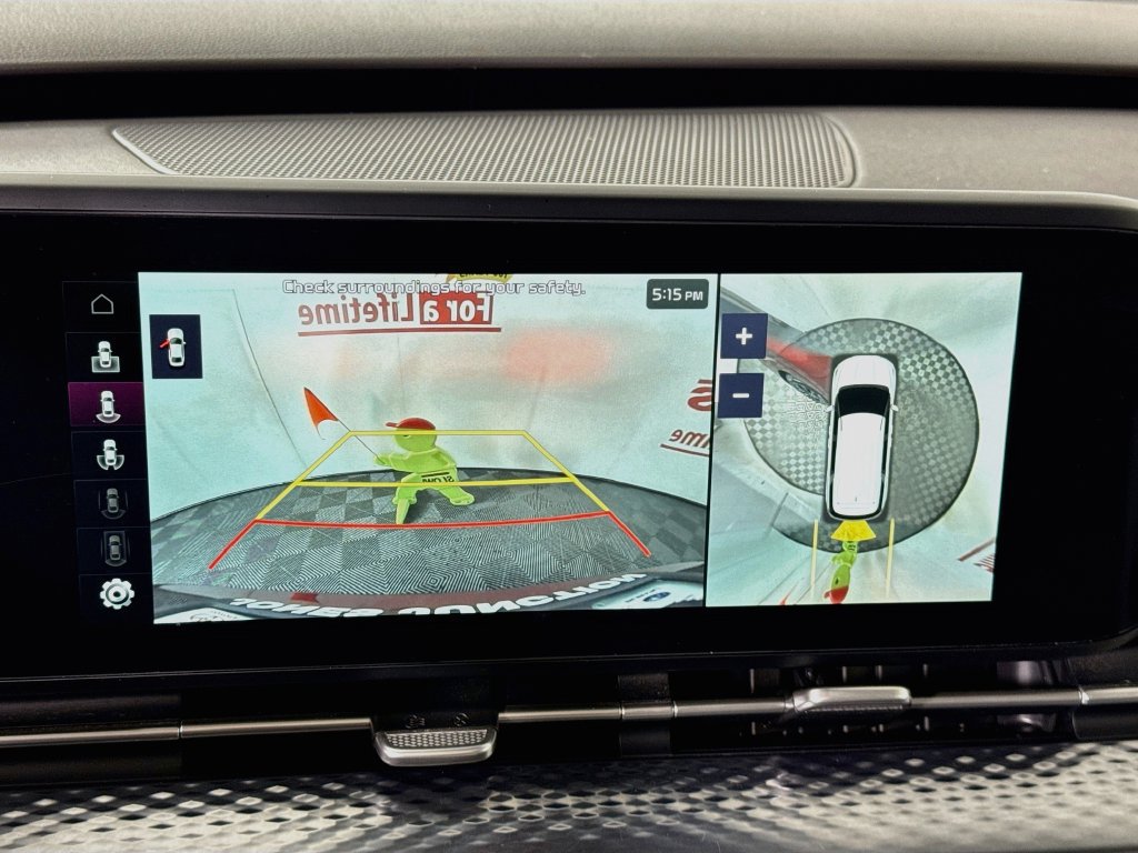 Used 2024 Kia Carnival SX Prestige FWD image 7