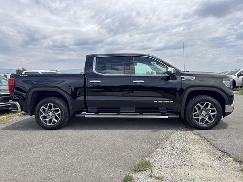 New 2026 GMC Sierra 1500 SLT w/ SLT Premium Plus Package AWD/4WD image 3