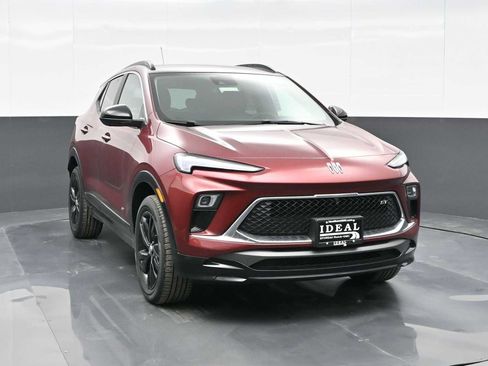 New 2025 Buick Encore GX Sport Touring w/ Advanced Technology Package AWD/4WD image 2