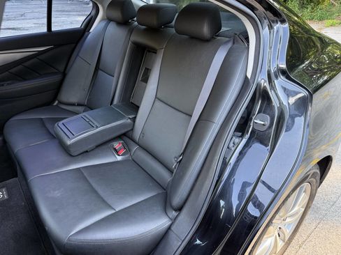 Used 2014 INFINITI Q50 RWD image 19