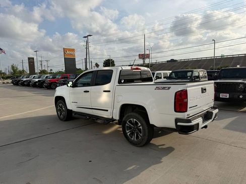 Used 2022 Chevrolet Colorado Z71 w/ Safety Package RWD image 3