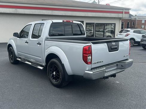 Used 2019 Nissan Frontier SV AWD/4WD image 7