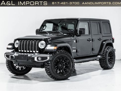 Used 2023 Jeep Wrangler Unlimited Sahara w/ LED Lighting Group AWD/4WD image 30
