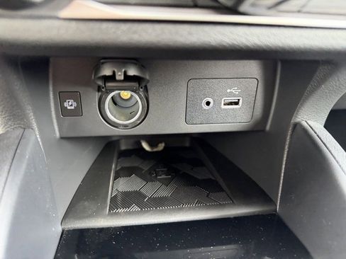 New 2025 Nissan Versa SV w/ Trunk Package image 24