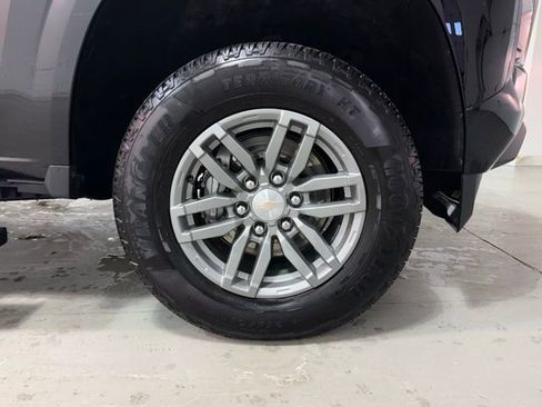 Certified 2024 Chevrolet Colorado LT w/ LT Convenience Package II image 27