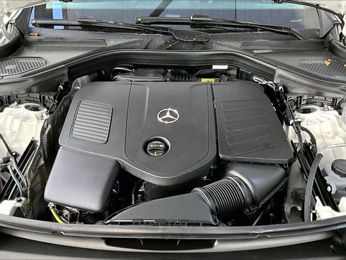 New 2026 Mercedes-Benz GLC 300 4MATIC image 18