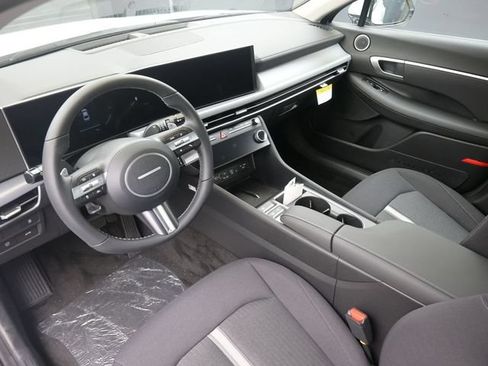 Used 2026 Hyundai Sonata SEL FWD image 22