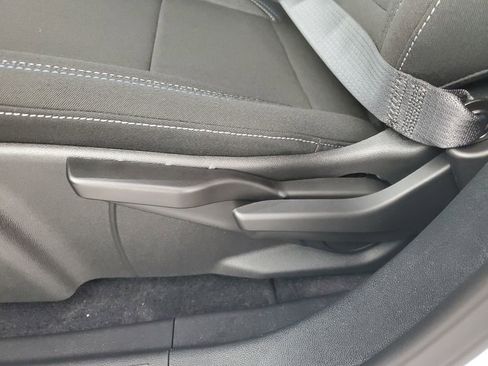 New 2026 Chevrolet Equinox EV LT image 27