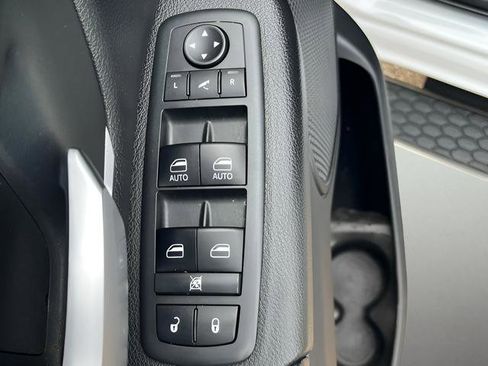 Used 2019 RAM 1500 Big Horn RWD image 13