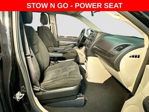 Used 2016 Dodge Grand Caravan SXT w/ Quick Order Package 29G SXT image 25