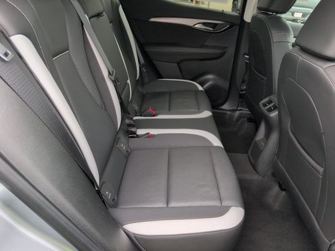 Used 2025 Buick Envision Sport Touring AWD/4WD image 11