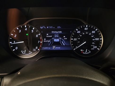 Used 2022 Nissan Titan S image 23