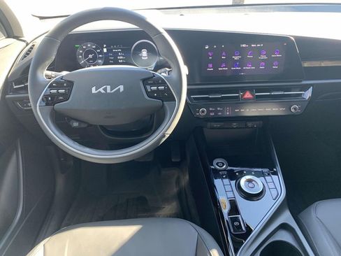 Used 2024 Kia Niro Wind image 8