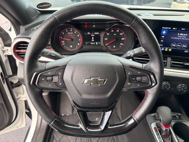 Certified 2024 Chevrolet Trax RS w/ Driver Confidence Package FWD image 14