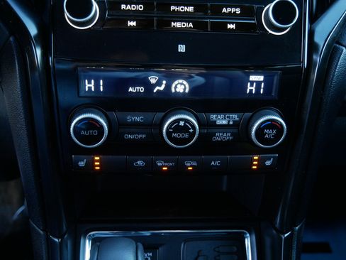 Certified 2022 Subaru Ascent Onyx Edition image 23