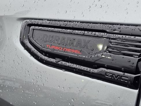 New 2026 GMC Sierra 1500 SLE AWD/4WD image 6