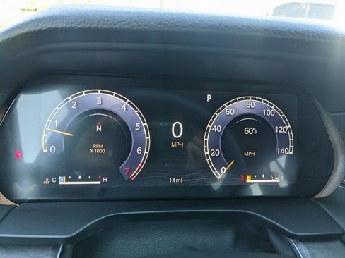 New 2025 Jeep Grand Cherokee Limited w/ Black Appearance Package image 26