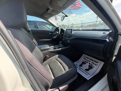 Used 2020 Nissan Altima 2.5 S FWD image 22