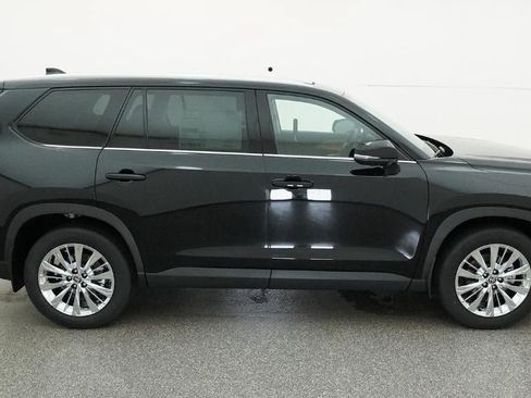 New 2026 Toyota Grand Highlander AWD image 11