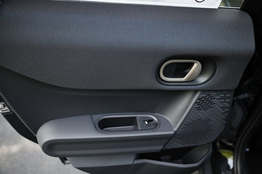 New 2026 MINI Cooper 4-Door Hardtop FWD image 24