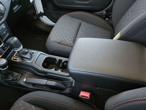 New 2026 Jeep Gladiator Mojave image 20