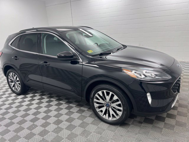 Used 2022 Ford Escape Titanium w/ Class II Trailer Tow Package AWD/4WD image 4